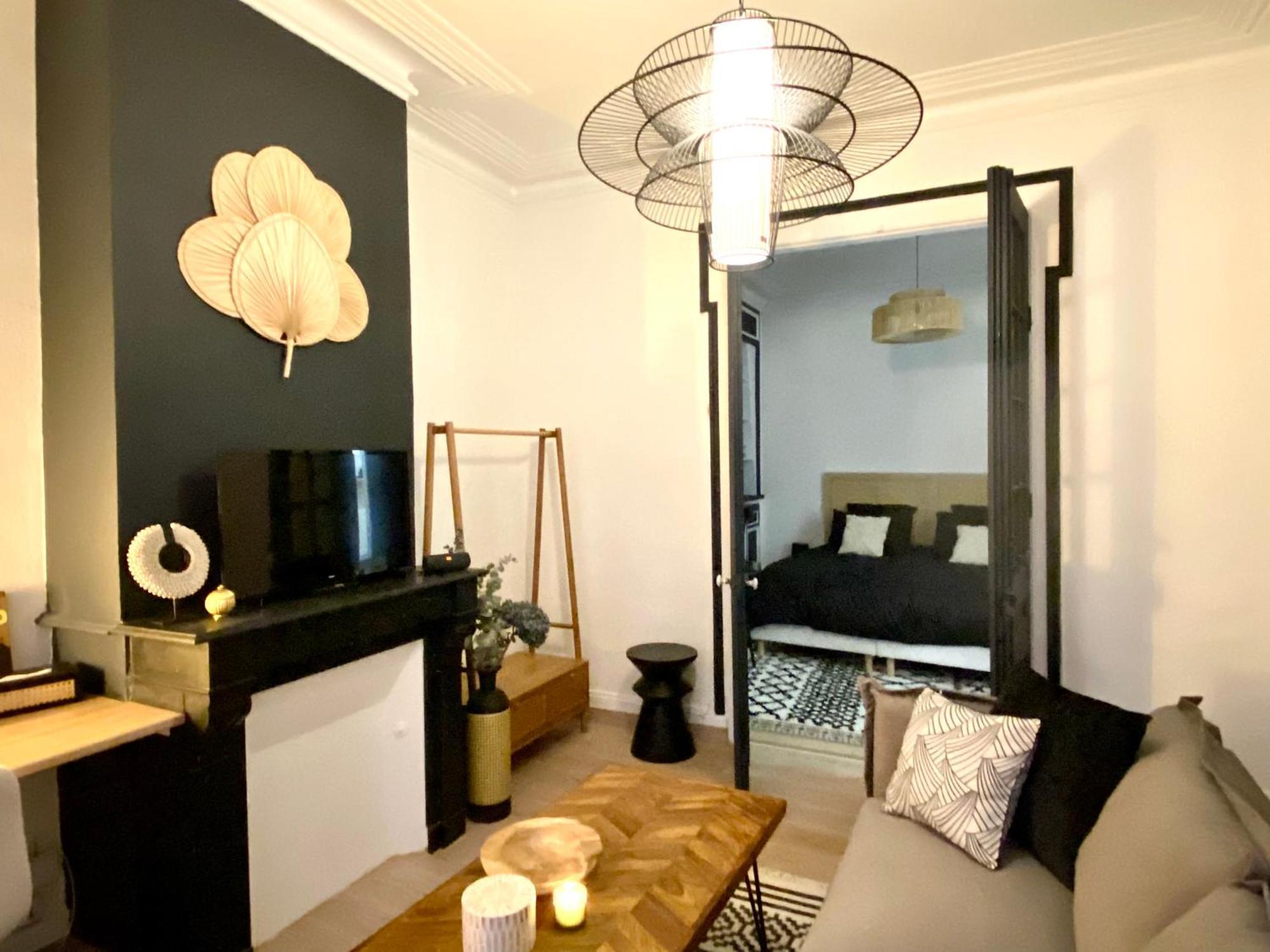 L'art Appart' - T2 - Lit King Size - Proche Centre Amiens